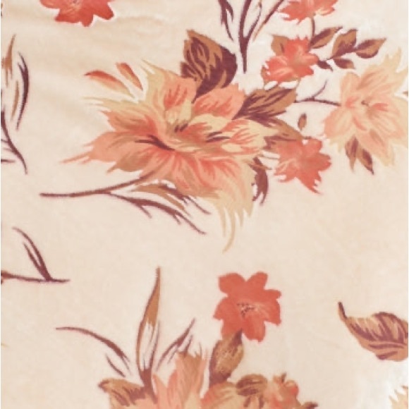 Hello Molly Light Peach Floral Velvet Mini Dress - Picture 10 of 15